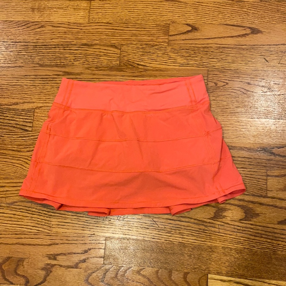 Lululemon pace rival orange skirt. Size 4